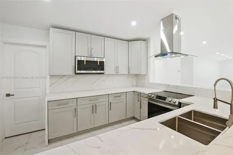 15530 SW 152nd Terrace Miami FL 33187