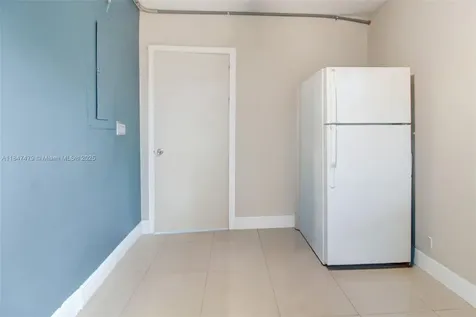 7440 Farragut Street Hollywood FL 33024