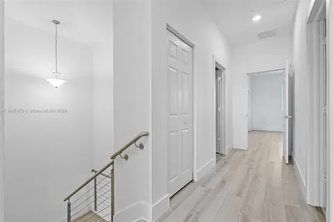 4220 SW 166th Court Miami FL 33185