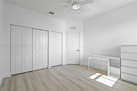 4220 SW 166th Court Miami FL 33185