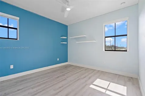 4220 SW 166th Court Miami FL 33185