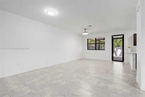4220 SW 166th Court Miami FL 33185
