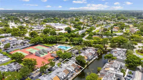 11248 NW 15th Court Pembroke Pines FL 33026