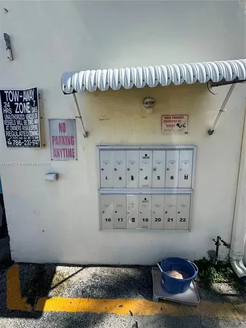 71 NW 76th Street Miami FL 33150