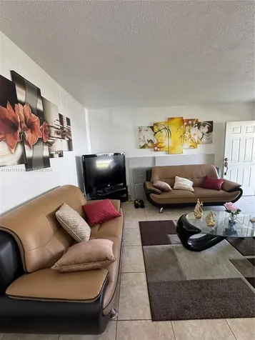 71 NW 76th Street Miami FL 33150