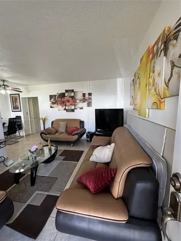71 NW 76th Street Miami FL 33150