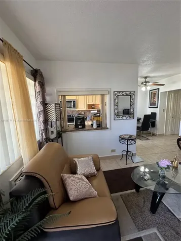 71 NW 76th Street Miami FL 33150