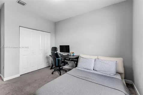 1321 SE 27th Terrace Homestead FL 33035