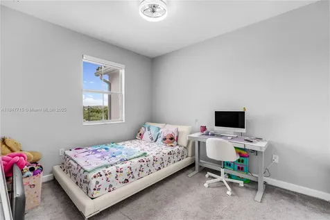 1321 SE 27th Terrace Homestead FL 33035