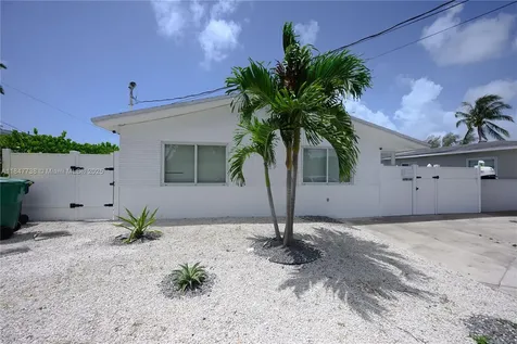 1453 NW 10th Street Dania Beach FL 33004