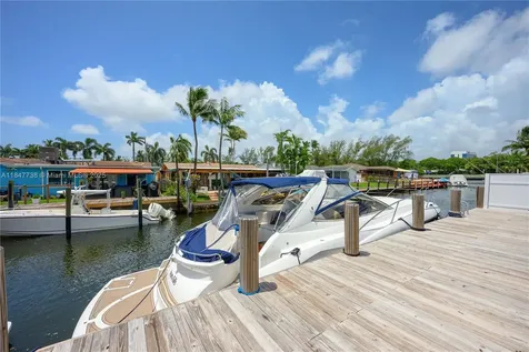 1453 NW 10th Street Dania Beach FL 33004