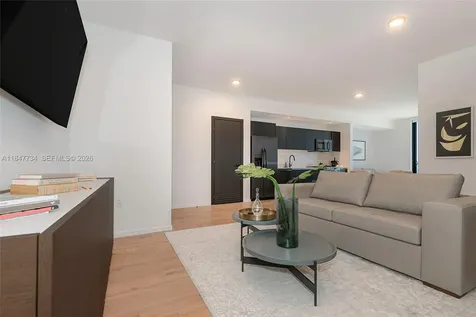 398 NE 5th Street Miami FL 33132
