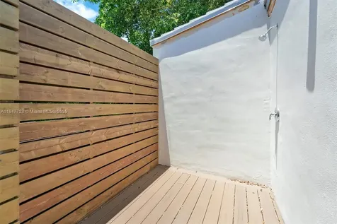 7720 Mindello Street Coral Gables FL 33143
