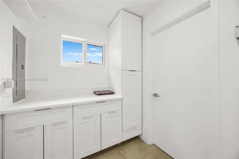 3246 Pierce Street Hollywood FL 33021
