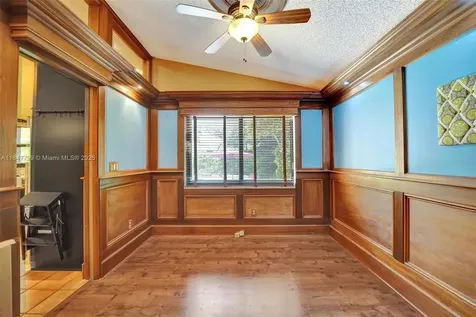9682 Ridgecrest Court Davie FL 33328
