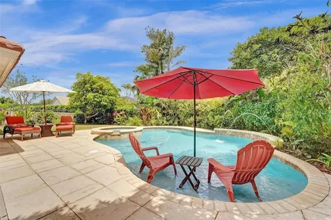 9682 Ridgecrest Court Davie FL 33328