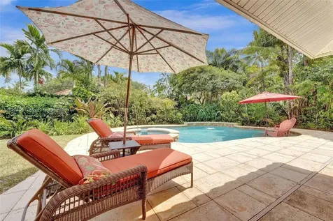 9682 Ridgecrest Court Davie FL 33328