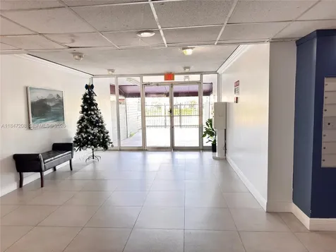 16450 NW 2nd Avenue Miami FL 33169