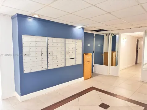16450 NW 2nd Avenue Miami FL 33169