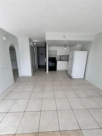 16450 NW 2nd Avenue Miami FL 33169