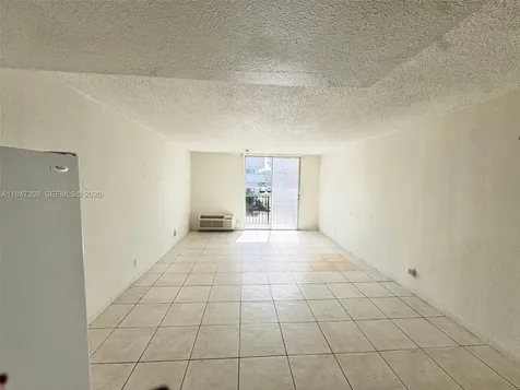 16450 NW 2nd Avenue Miami FL 33169