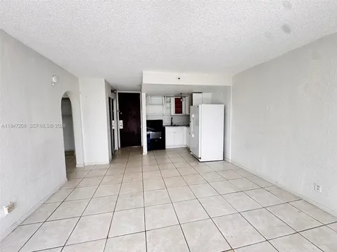16450 NW 2nd Avenue Miami FL 33169