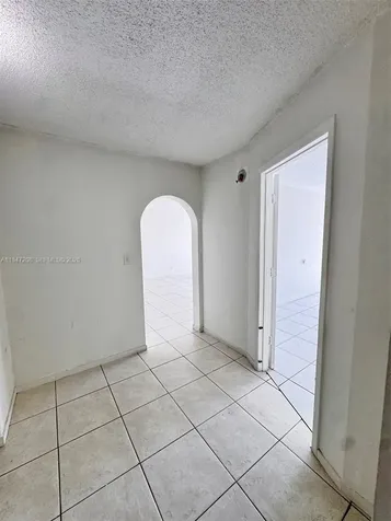 16450 NW 2nd Avenue Miami FL 33169