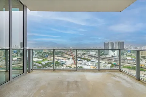 851 NE 1st Avenue Miami FL 33132