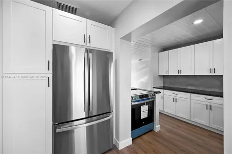 8477 SE Begonia Way Hobe Sound FL 33455