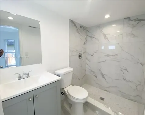 7805 NW 67th Avenue Tamarac FL 33321