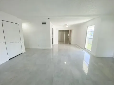 7805 NW 67th Avenue Tamarac FL 33321