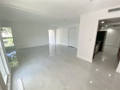 7805 NW 67th Avenue Tamarac FL 33321