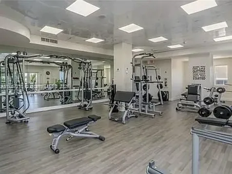 4775 Collins Avenue Miami Beach FL 33140