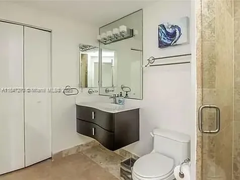 4775 Collins Avenue Miami Beach FL 33140