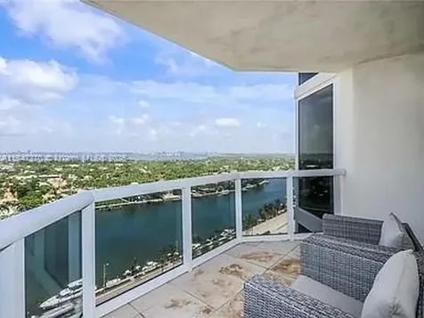 4775 Collins Avenue Miami Beach FL 33140