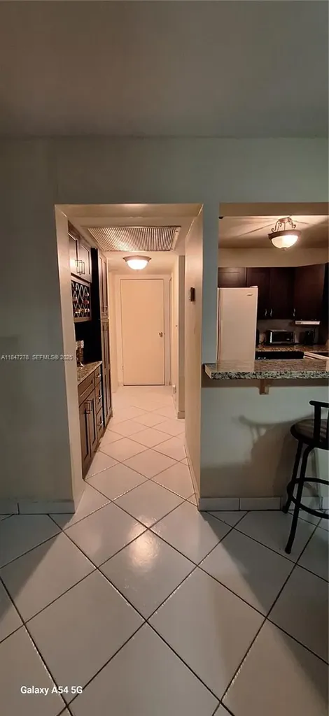 5835 Washington Street Hollywood FL 33023