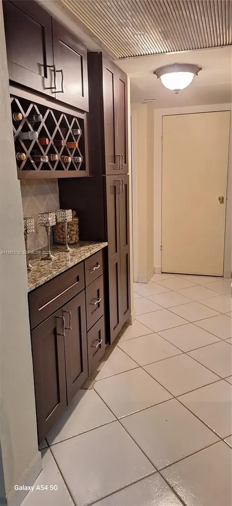 5835 Washington Street Hollywood FL 33023