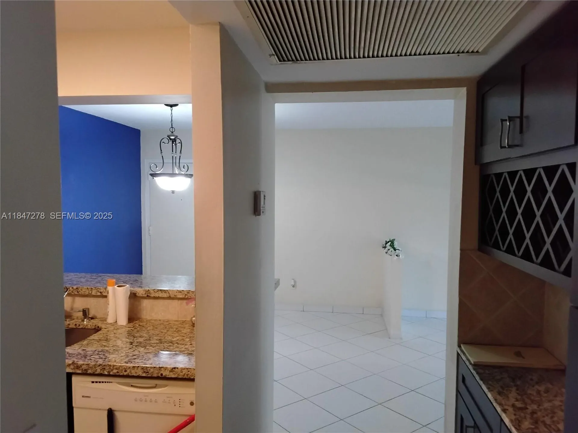 5835 Washington Street Hollywood FL 33023