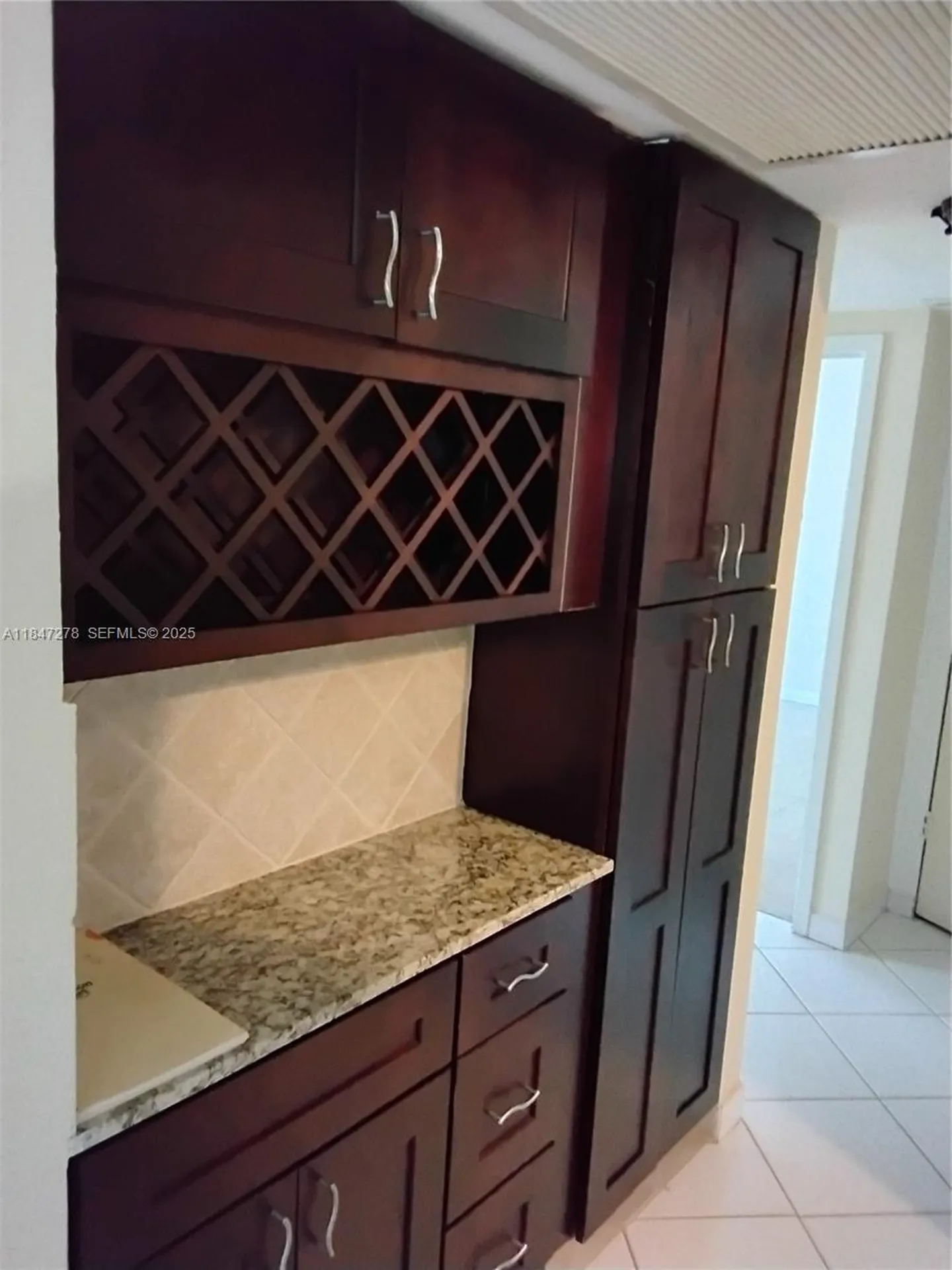 5835 Washington Street Hollywood FL 33023
