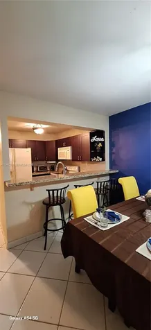 5835 Washington Street Hollywood FL 33023