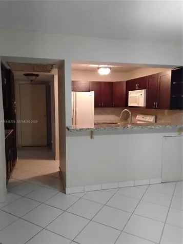 5835 Washington Street Hollywood FL 33023
