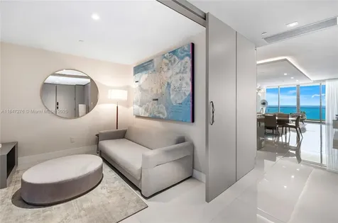 18975 E Collins Avenue Sunny Isles Beach FL 33160