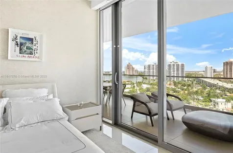18975 E Collins Avenue Sunny Isles Beach FL 33160