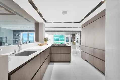 3535 S Ocean Drive Hollywood FL 33019