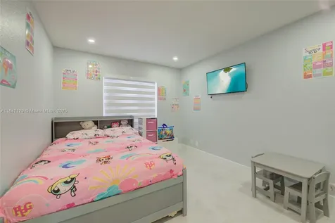 6073 Spring Isles Boulevard Lake Worth FL 33463