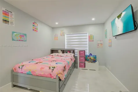 6073 Spring Isles Boulevard Lake Worth FL 33463