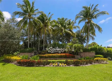 6073 Spring Isles Boulevard Lake Worth FL 33463