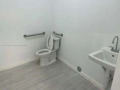 1400 SW 6th Street Miami FL 33135
