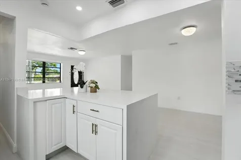 6424 Pierce Street Hollywood FL 33024