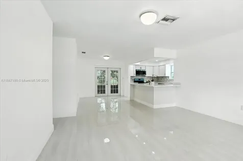 6424 Pierce Street Hollywood FL 33024